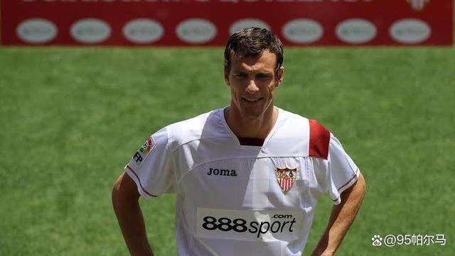 包含法国杯赛前走向成谜，塞维利亚复出首秀，球迷炸锅，纪律约束更严格的词条