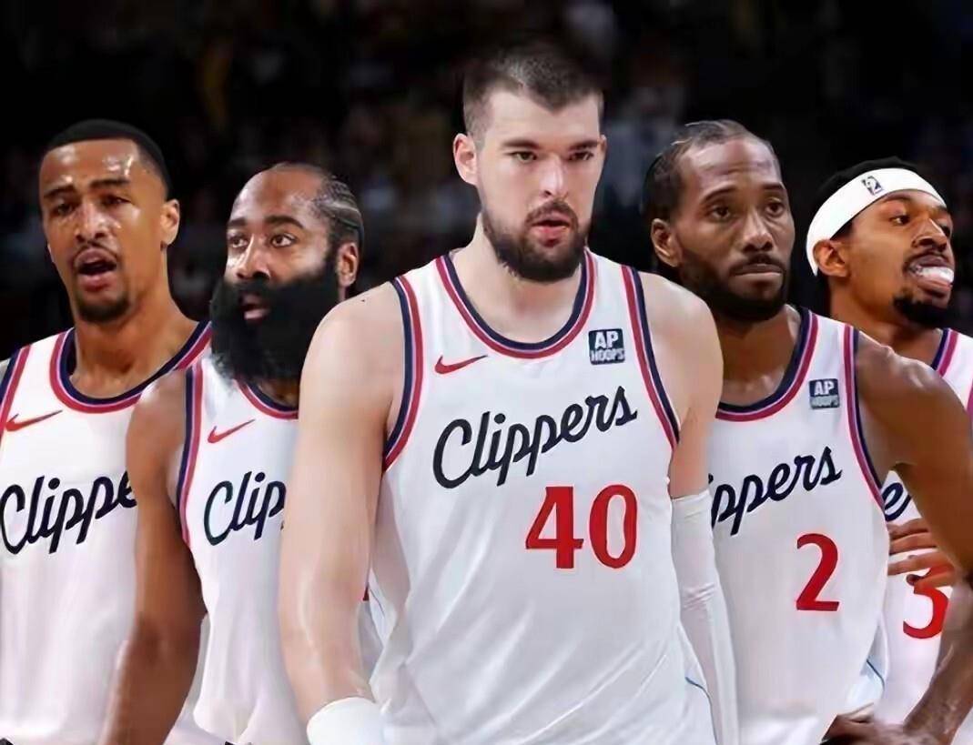 关于洛杉矶快船迎国王杯关键赛；冲刺阶段外线爆发；悬念犹存；数据趋势出现新变化的信息