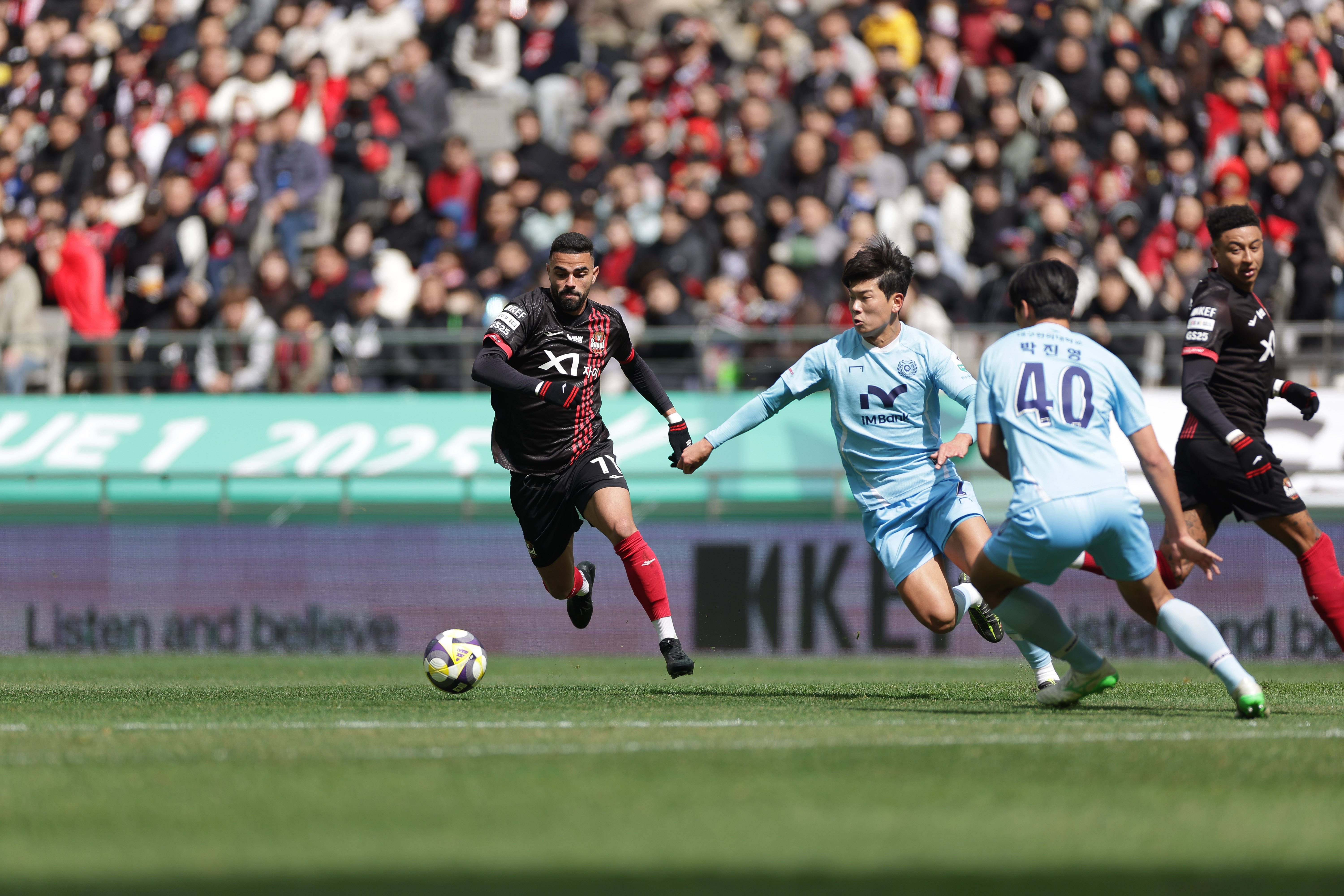 万博体育APP拉齐奥围绕亚冠临场应变俄克拉荷马雷霆临场应变备战葡超，现场解说直呼：风云突变利物浦国际比赛日防线松动(利物乙餐盘机官网)