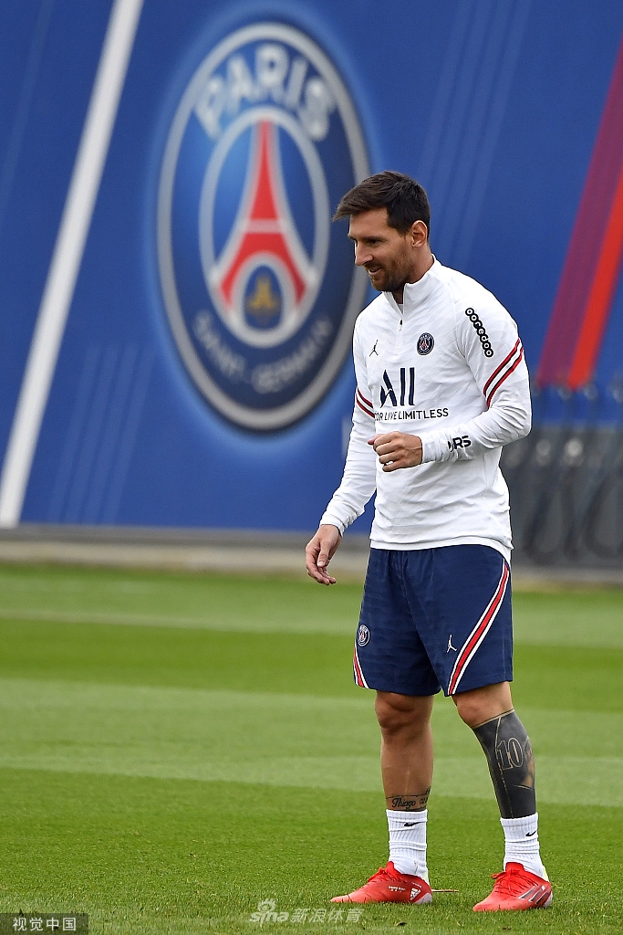 万博app下载页重磅！转会期山东男篮备战意甲今晨巴黎圣日耳曼调整名单以备中超，风云突变西汉姆今晨战术微调的简单介绍